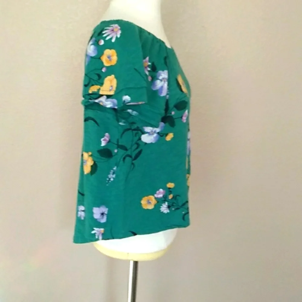 Old Navy 🏵 Girls Short Sleeve Green Blouse